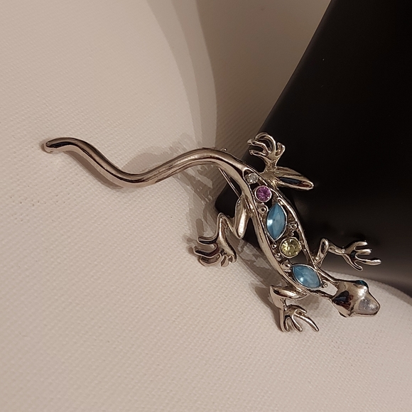 Lizard style silver brooch - Picture 1 of 7